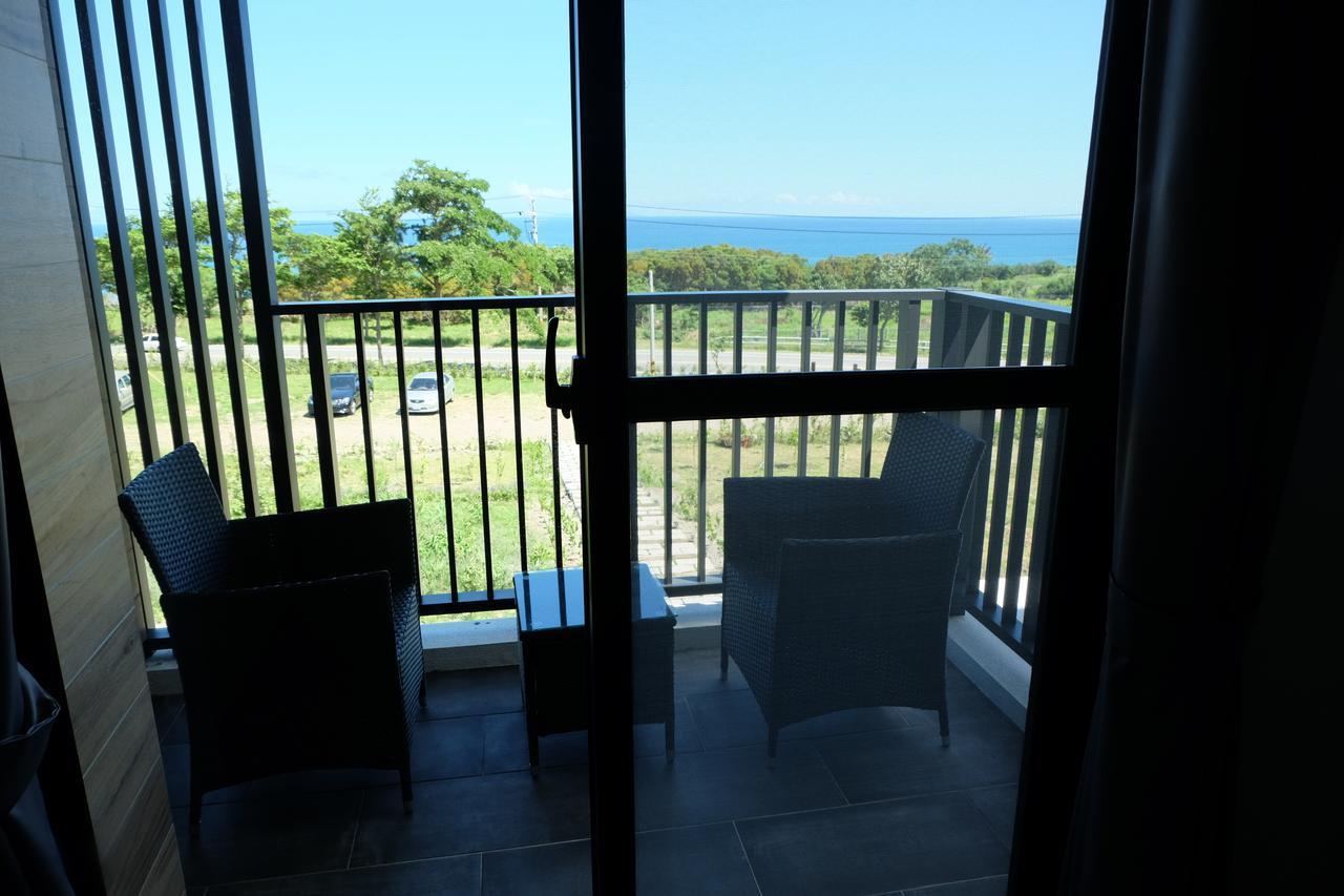 Moonlit Seaview Homestay Donghe Esterno foto